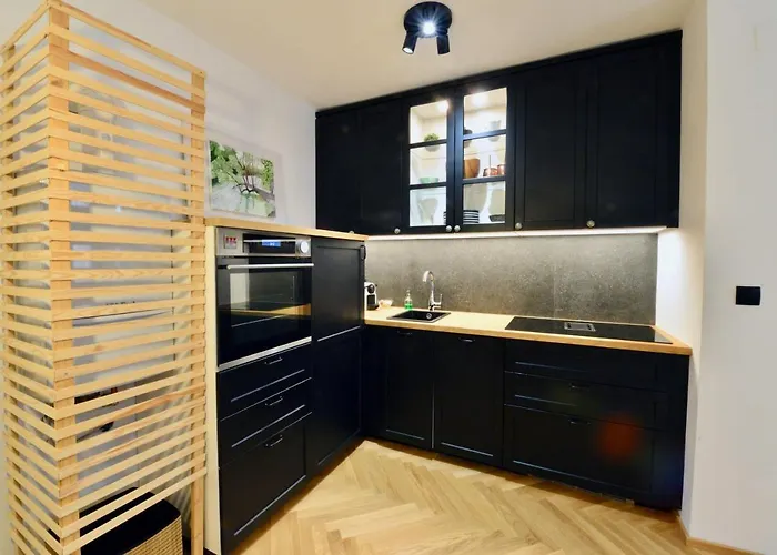 Modern Flat With Parking Space Apartmán *