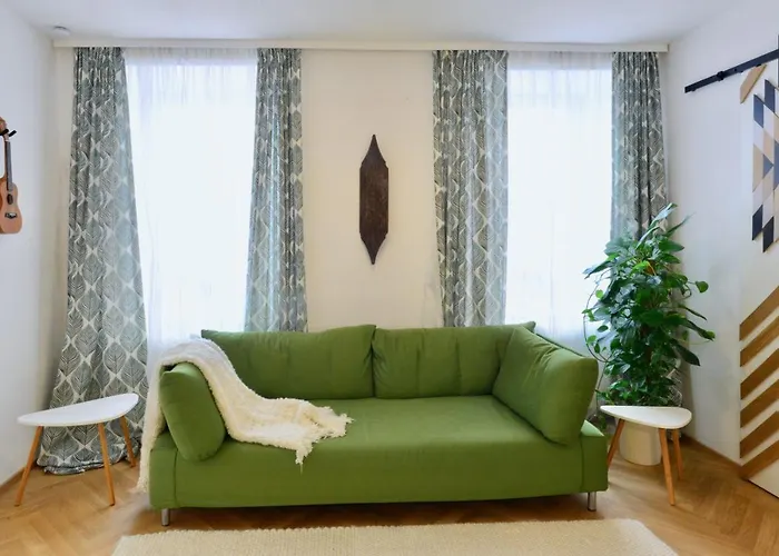 Modern Flat With Parking Space Apartmán *